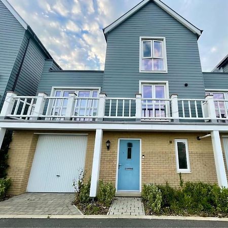 Broomfield  Beaulieu Park - Sleeps 10 - Chelmsfordヴィラ エクステリア 写真